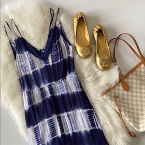 Flying Tomato maxi dress